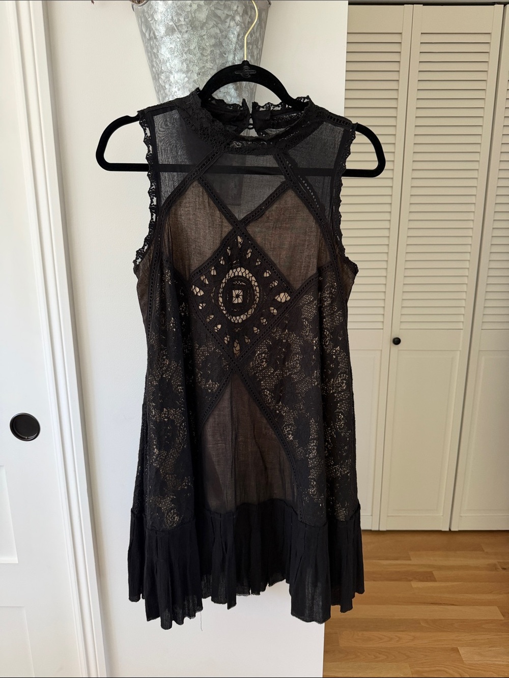 Free People Black Sleeveless Lace Overlay Dress